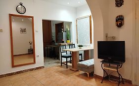 Central Victoriei Guesthouse